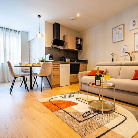 Au Duplex D'Or Centre Historique Apartment Безансон Екстериор снимка