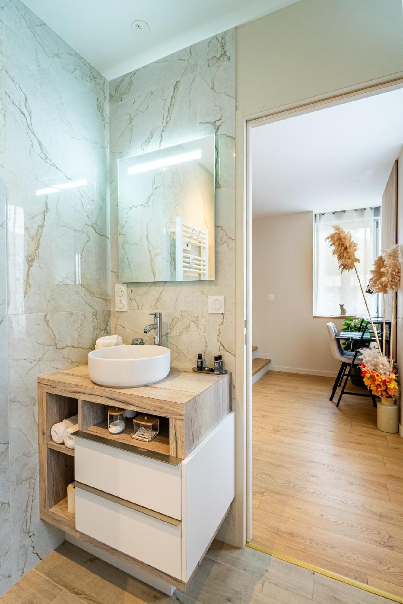 Au Duplex D'Or Centre Historique Apartment Безансон Екстериор снимка