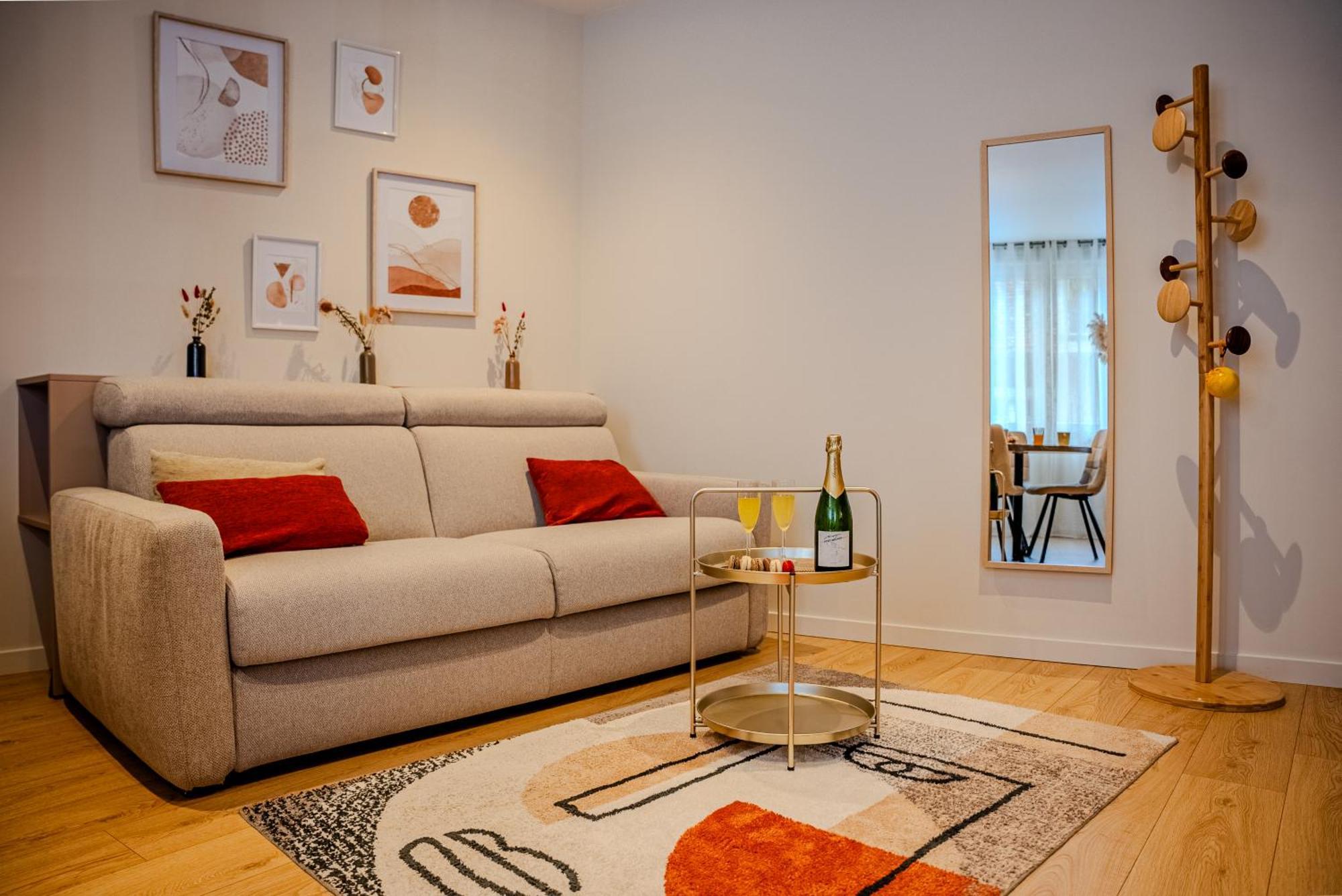Au Duplex D'Or Centre Historique Apartment Безансон Екстериор снимка